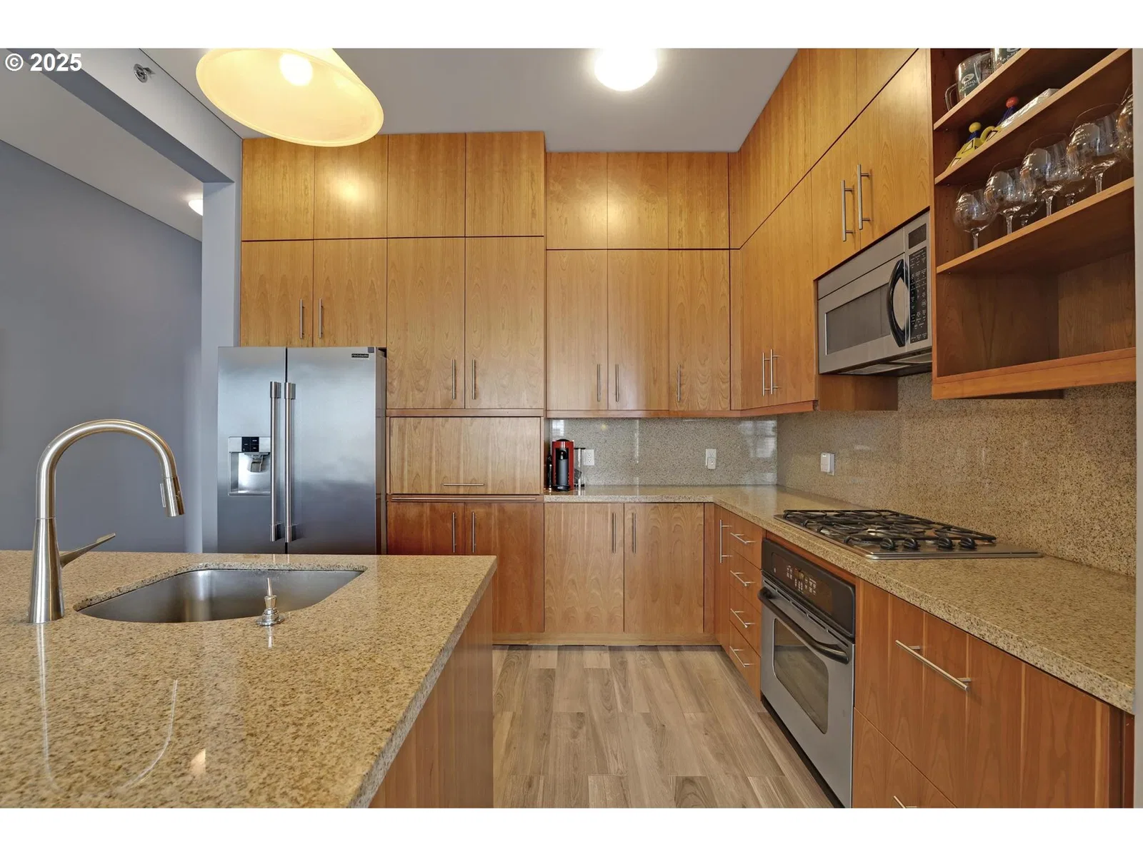 922 NW 11th Ave 602, Portland, OR 97209 — photograph 17