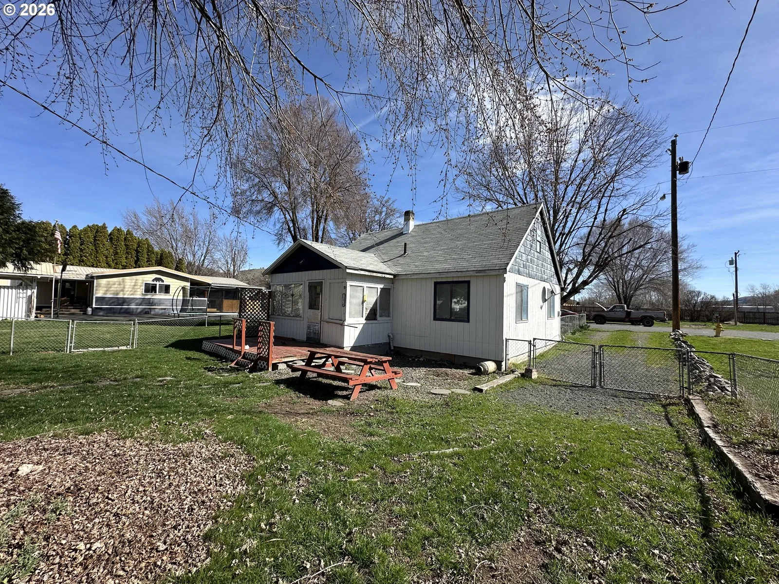 421 Cottonwood, Mount Vernon, OR 97865 — photograph 9