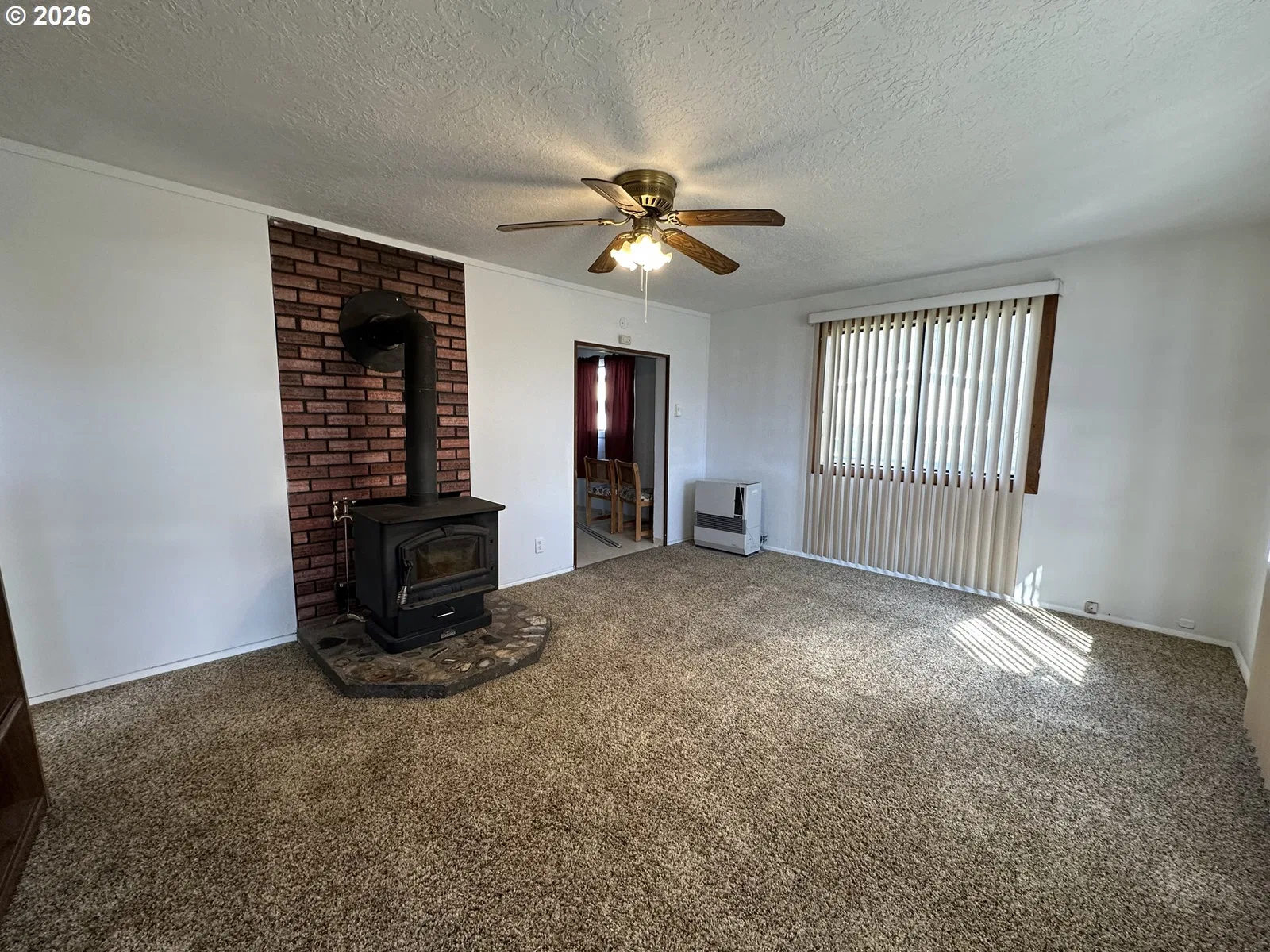 421 Cottonwood, Mount Vernon, OR 97865 — photograph 13
