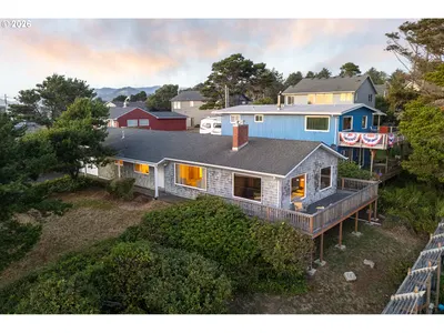 Home at 3540 NW Keel Ave, Lincoln City, OR 97367 (Pending)