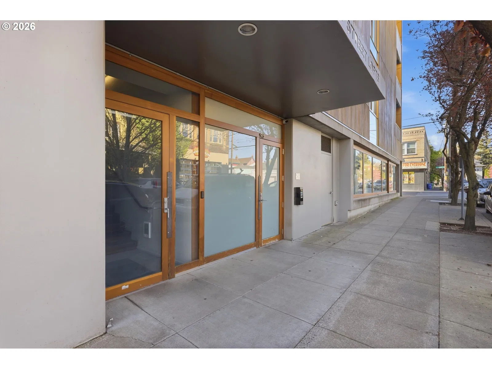 915 SE 35th Ave 205, Portland, OR 97214 — photograph 27