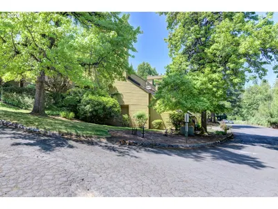 Condominium at 1621 NE 113th St 132, Vancouver, Wa 98686