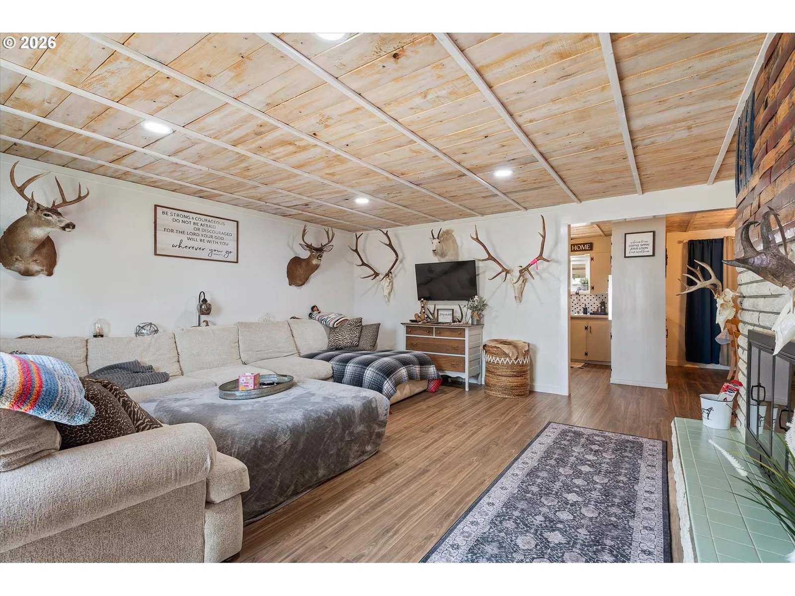 402 3rd St, Wallowa, OR 97885 — photograph 6