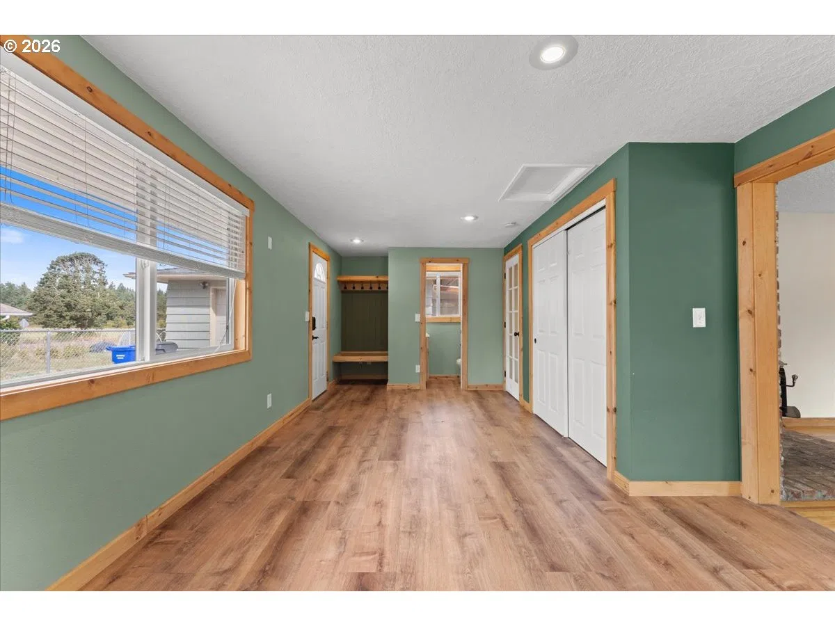 22020 S Leslie Ave, Beavercreek, OR 97004 — photograph 15