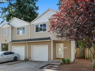 Condominium at 13422 SE Harold St 11, Portland, OR 97236