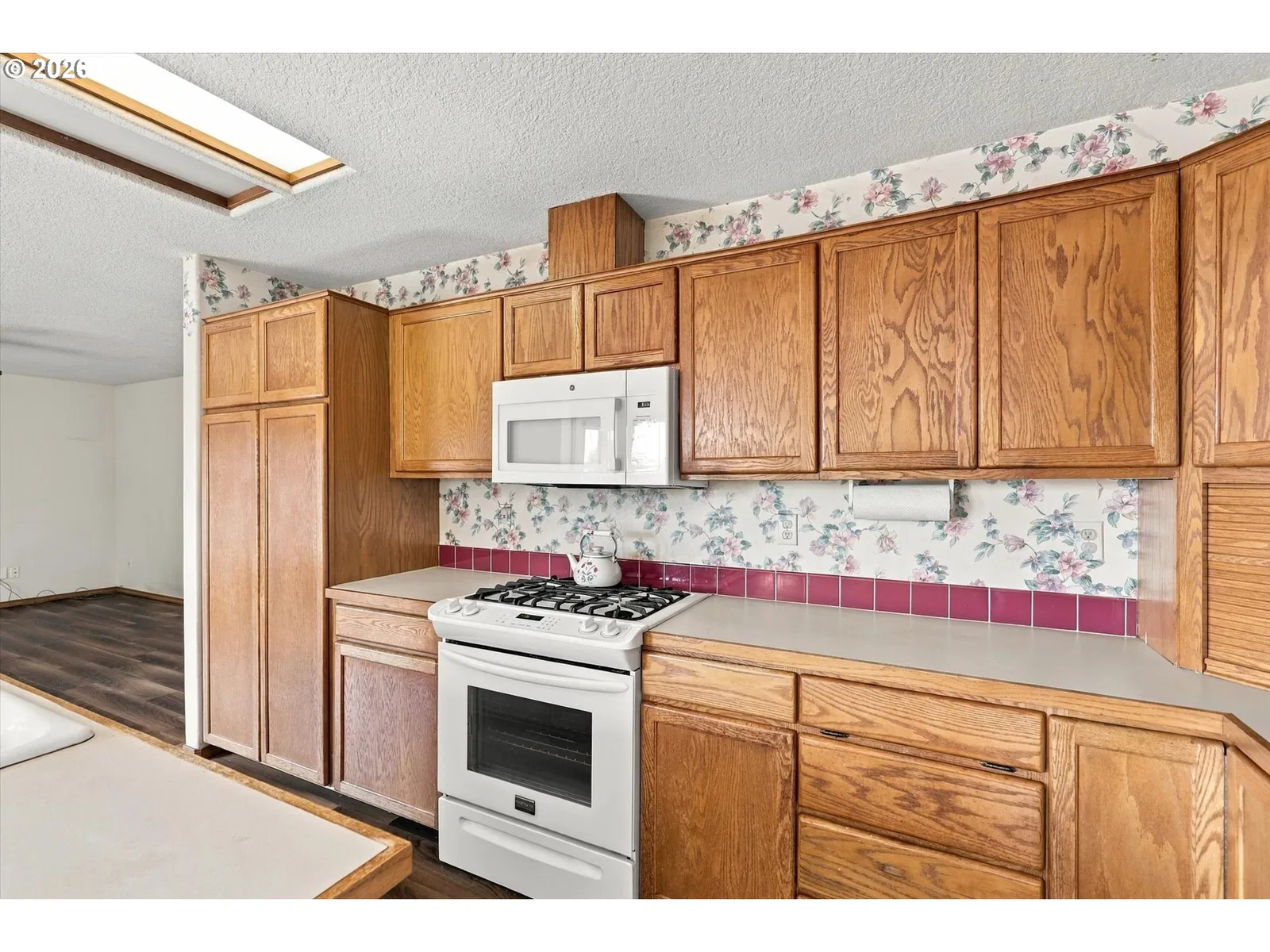 2880 SW Burlingame Ave, Troutdale, OR 97060 — photograph 13