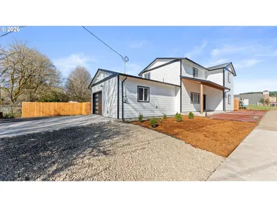 Home at 141 NE D St, Willamina, OR 97396