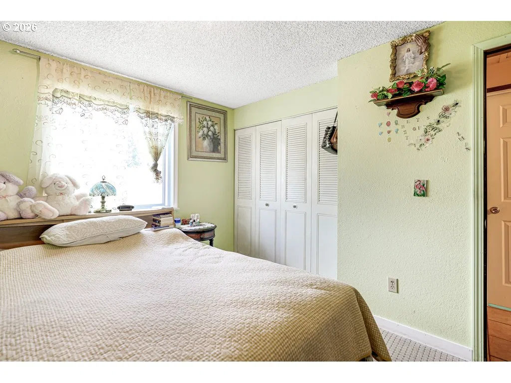 4054 Bartlett Dr, Hood River, OR 97031 — photograph 13