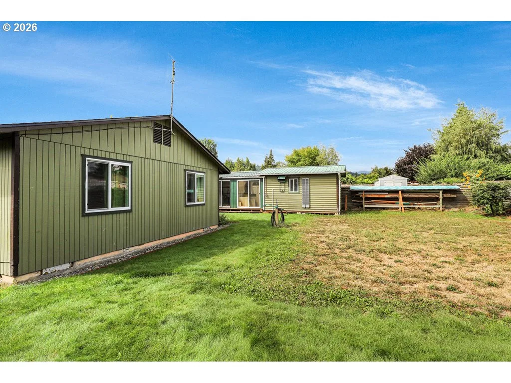 4054 Bartlett Dr, Hood River, OR 97031 — photograph 23