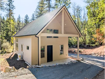 Home at 36405 NE 267th St, Yacolt, Wa 98675