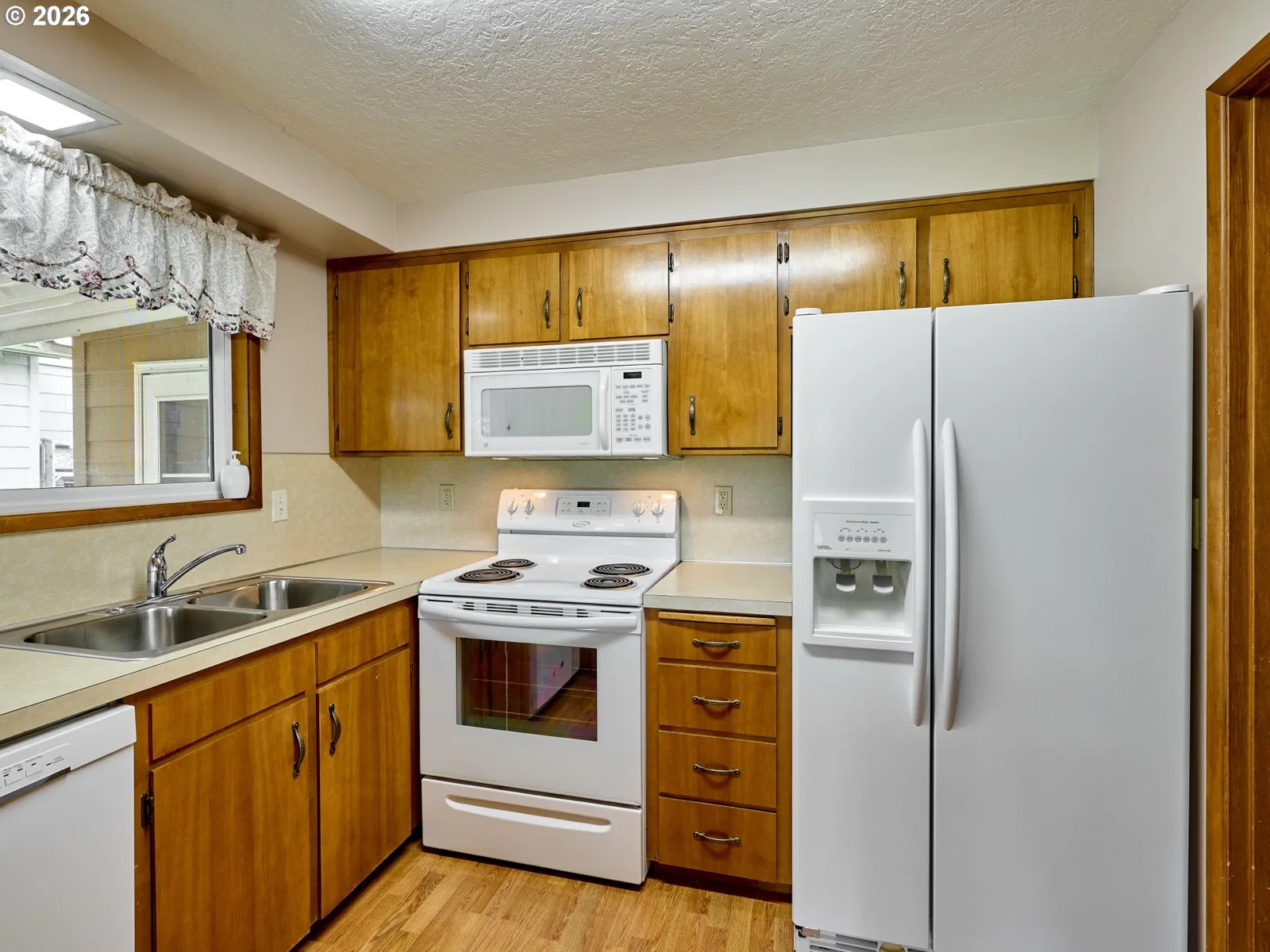 2056 King Way, Woodburn, OR 97071 — photograph 12