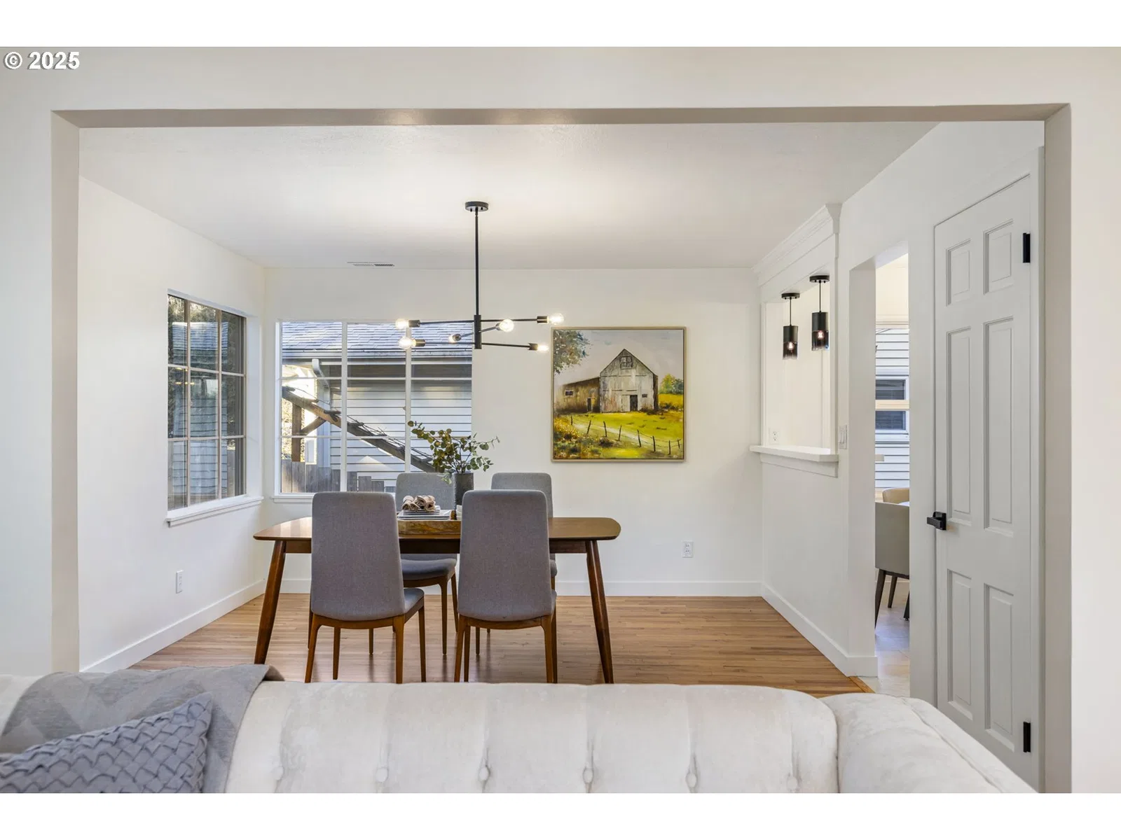 3412 SW 13th Ave, Portland, OR 97239 — photograph 6