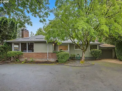 Home at 10423 SE 23rd Ave, Milwaukie, OR 97222 (Pending)