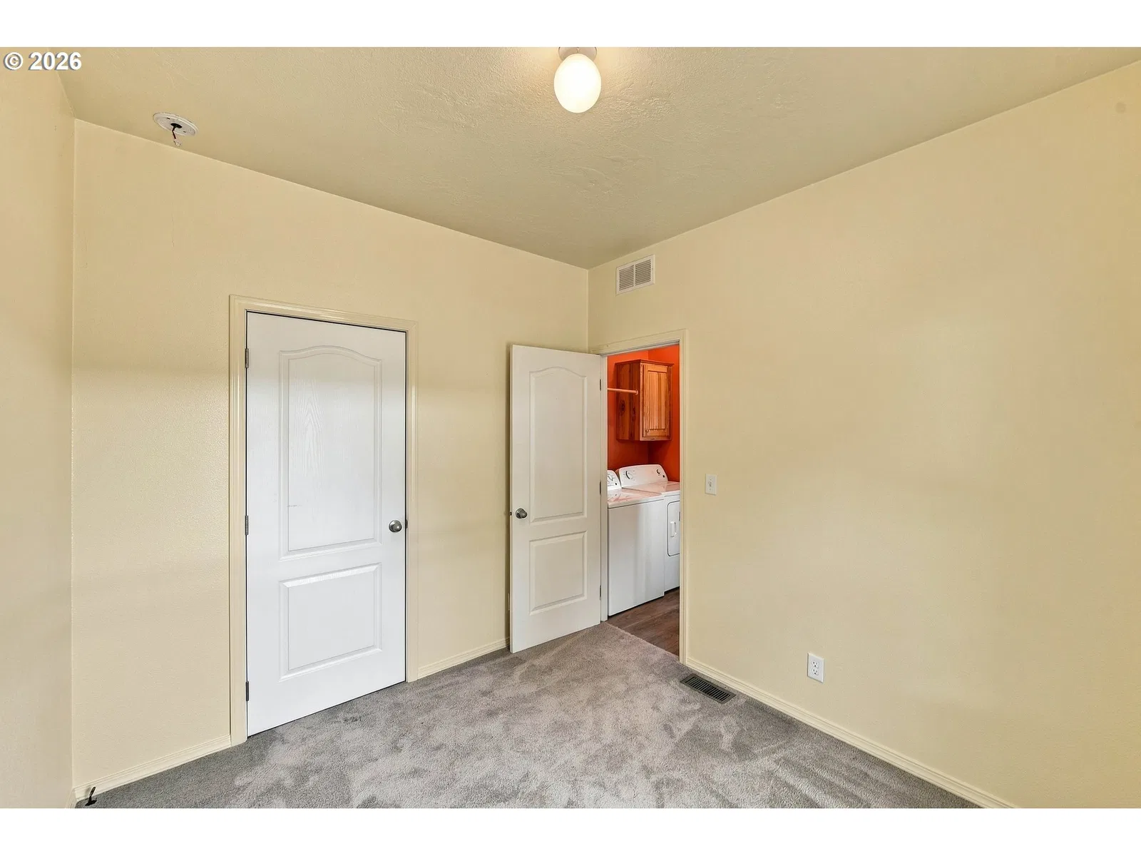 472 Shorepines Pl, Coos Bay, OR 97420 — photograph 11