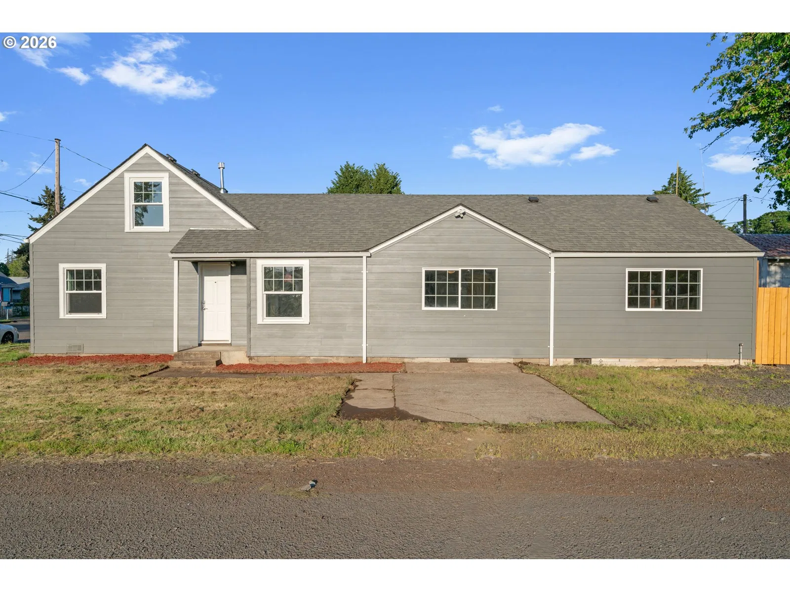 2010 E 1st Ave, Albany, OR 97321 — photograph 40