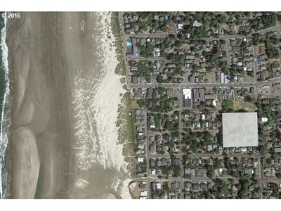 S Third St 200, Manzanita, OR 97130 — photograph 1