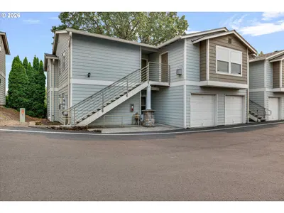 Condominium at 15074 NW Central Dr 301, Portland, OR 97229