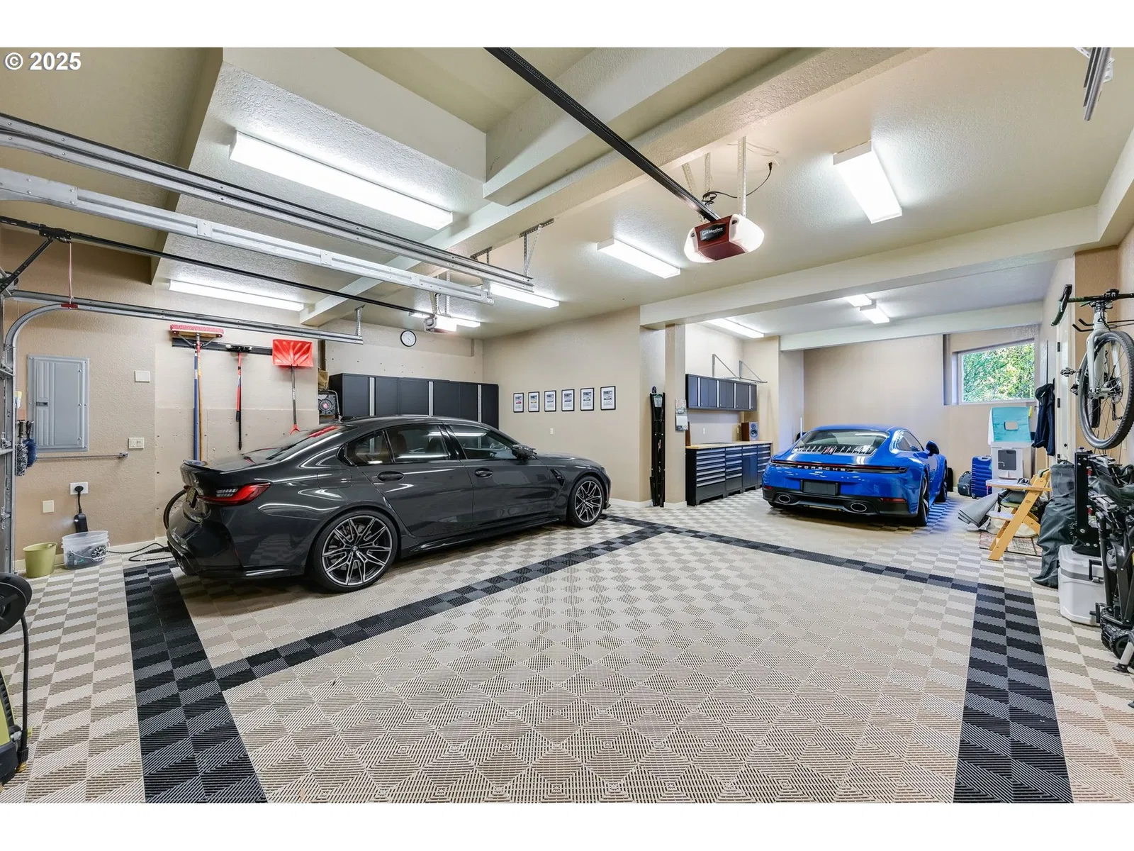 2348 NW Pinnacle Dr, Portland, OR 97229 — photograph 40