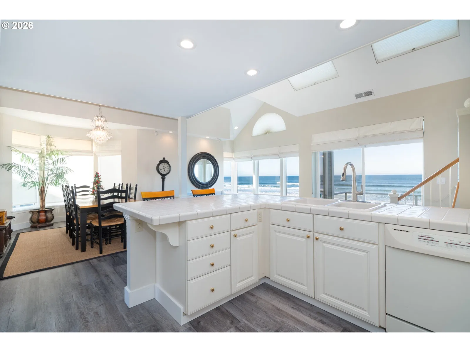5944 SW Cupola Dr 2, South Beach, OR 97366 — photograph 10
