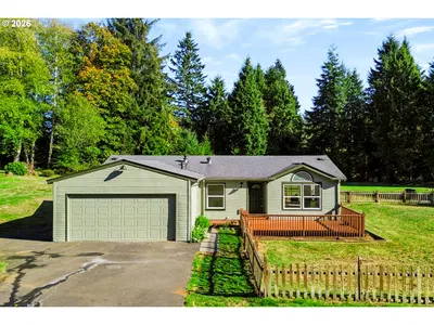 Home at 92427 Leaf Court Dr, Astoria, OR 97103