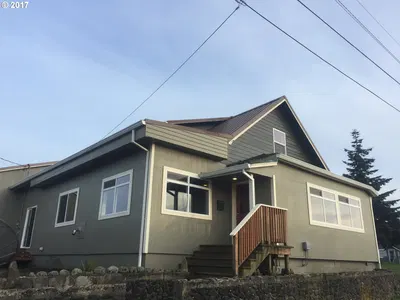 15 Fir Ave, Tillamook, OR 97141 — photograph 1