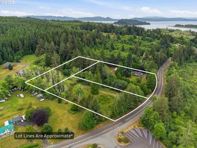 Land at Hwy 30, Astoria, OR 97103