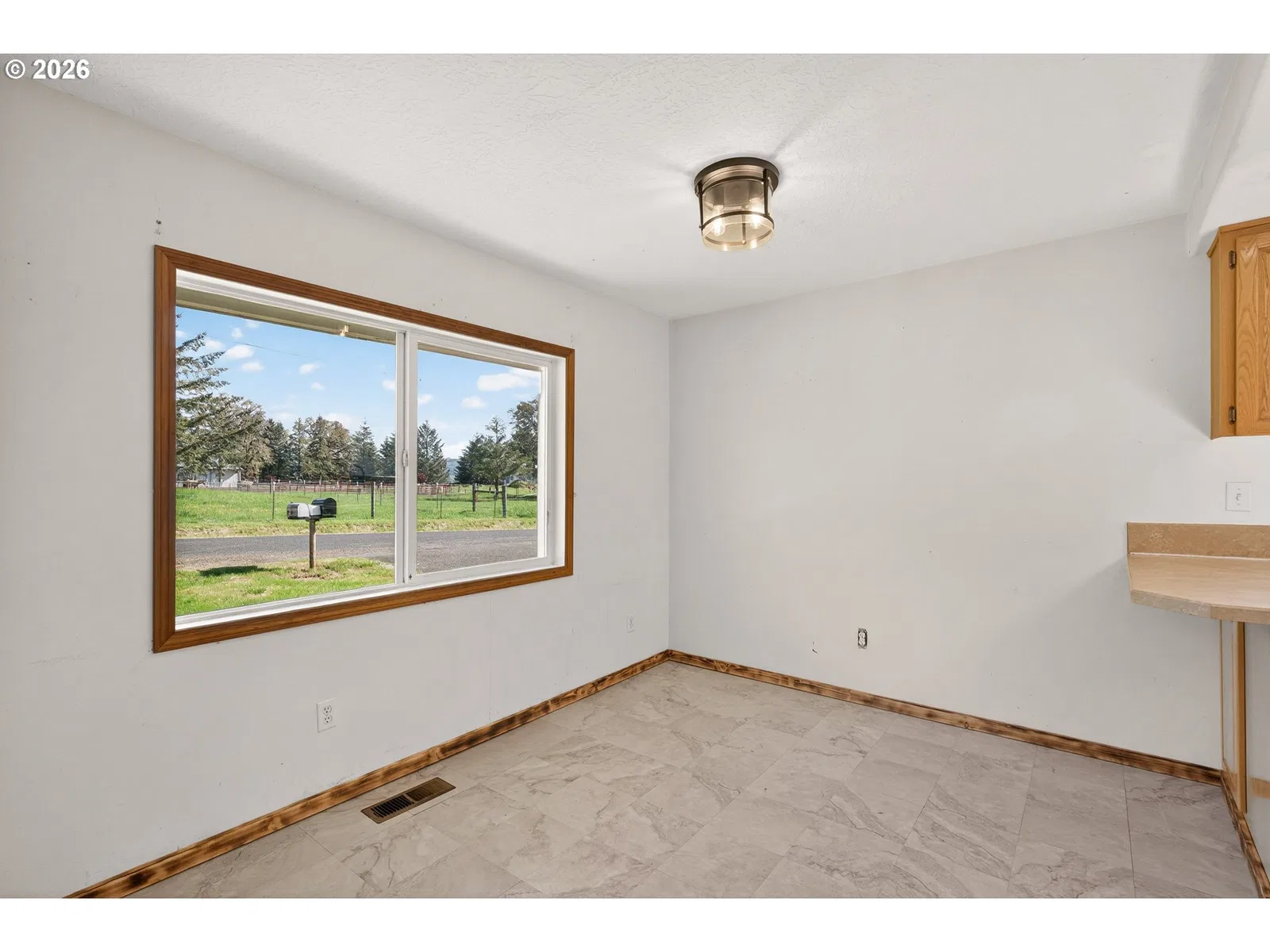 38805 SW Tenbush Ln, Willamina, OR 97396 — photograph 10