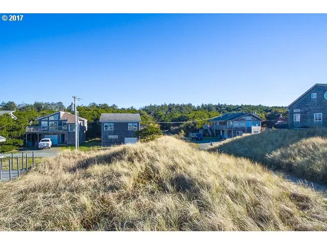 Lungomare Ave 1000, Manzanita, OR 97130 — photograph 5