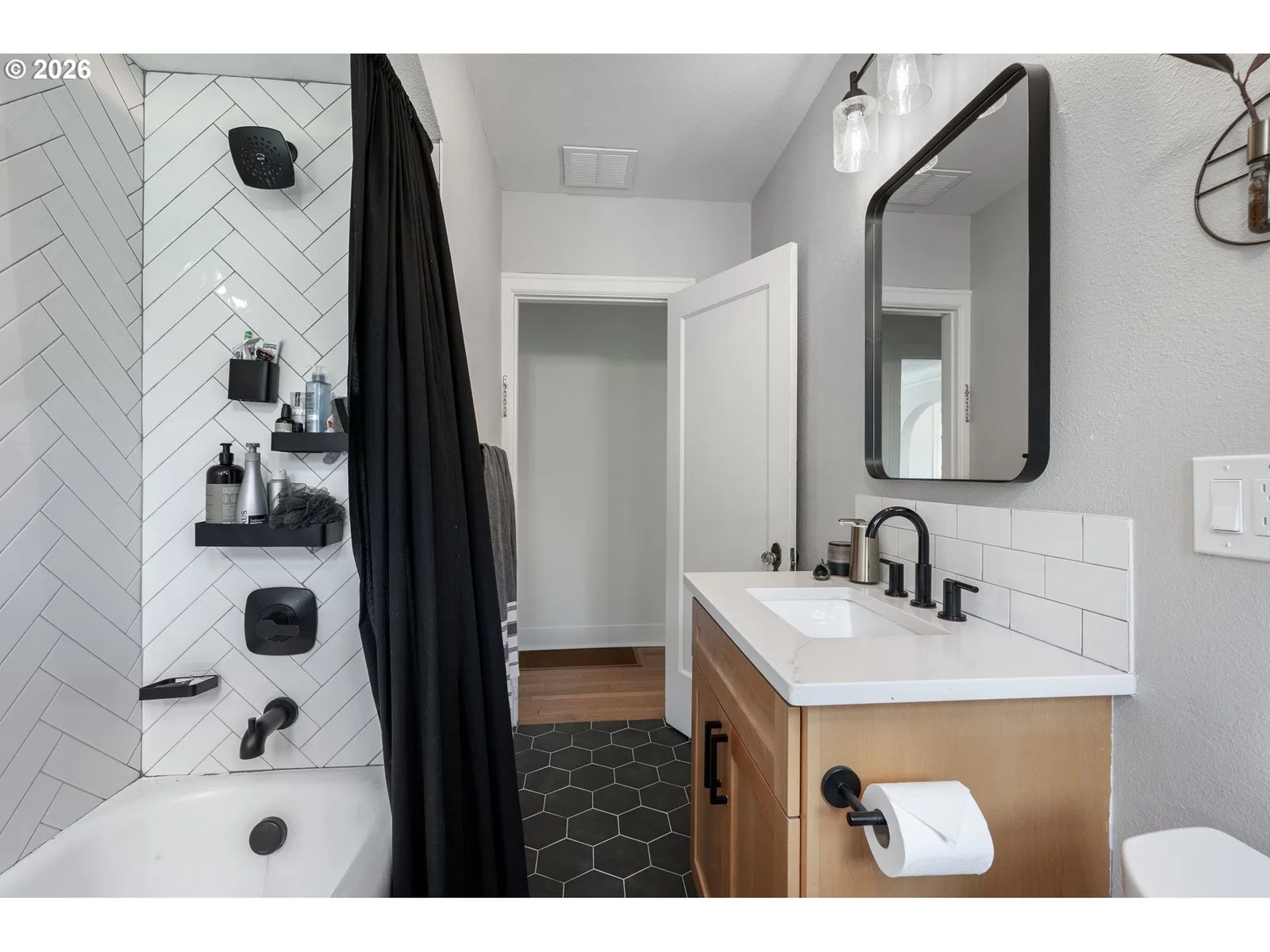 461 SE 72nd Ave, Portland, OR 97215 — photograph 15