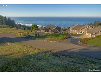 8745 Braeridge Dr 34, Manzanita, OR 97130 — photograph 1