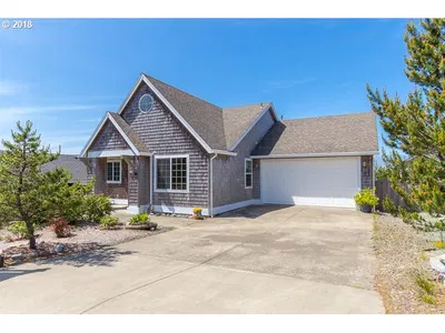 9940 Pine Ridge Dr, Manzanita, OR 97130 — photograph 1