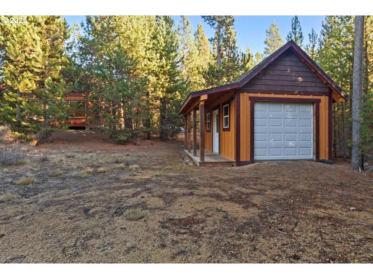 141152 Crescent Moon Dr, Crescent Lake, OR 97733 — photograph 43