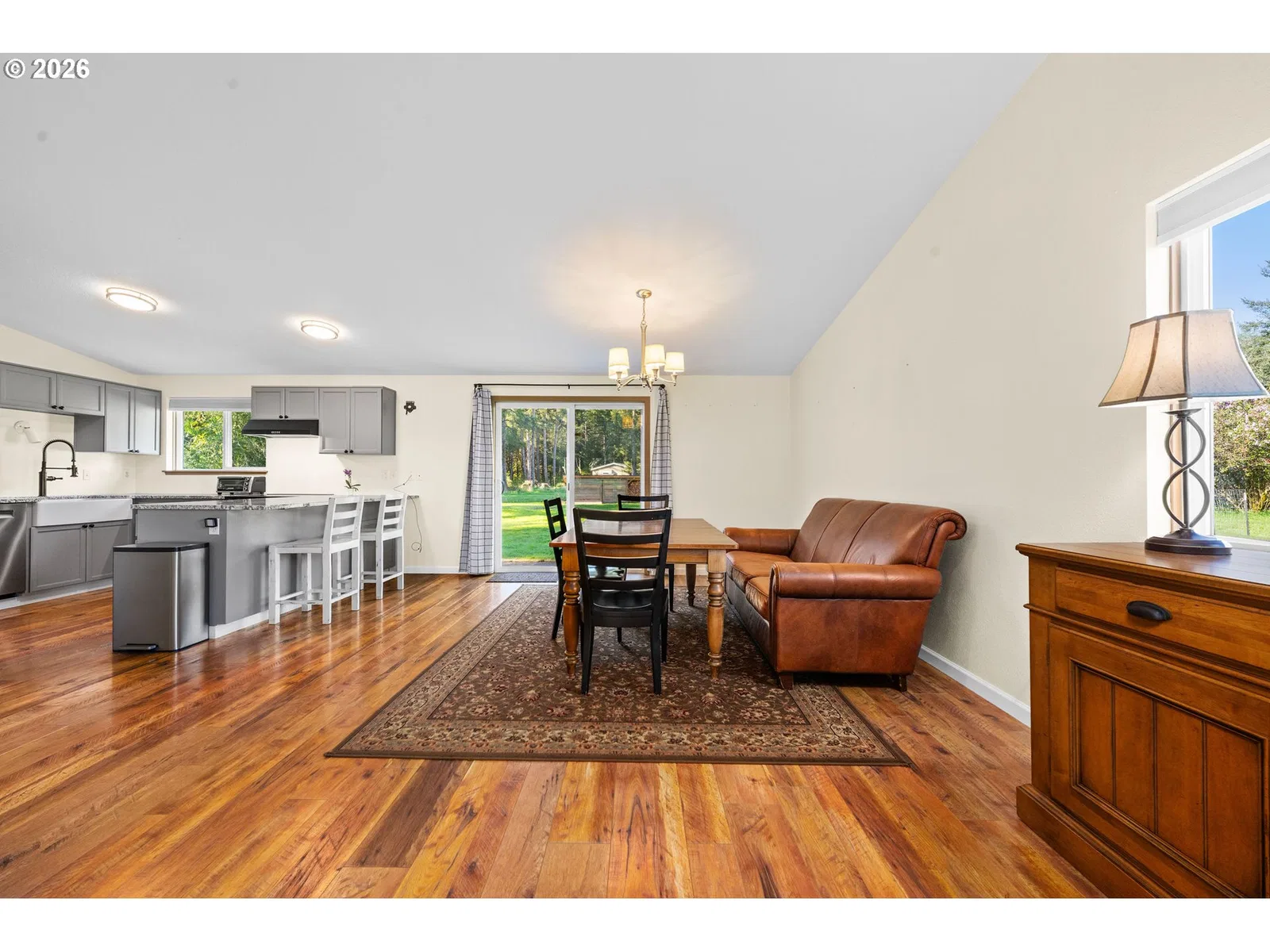 42020 Forest Court Ln, Astoria, OR 97103 — photograph 8