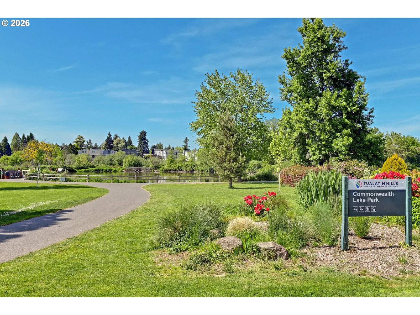 1690 SW Hicrest Ave, Portland, OR 97225 — photograph 29