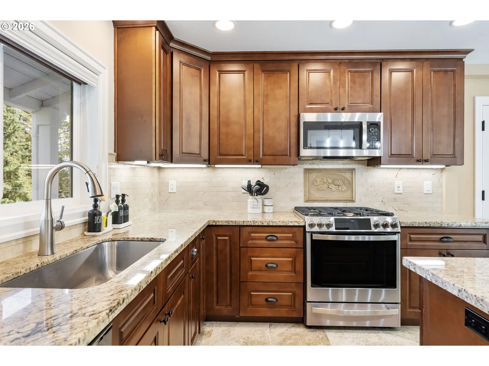 1730 SW Turner Rd, West Linn, OR 97068 — photograph 9