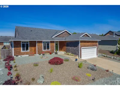 34720 Lodgepole Dr, Manzanita, OR 97130 — photograph 1