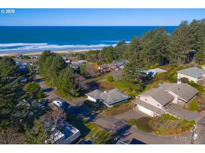8330 Treasure Rocks Rd, Manzanita, OR 97130 — photograph 1