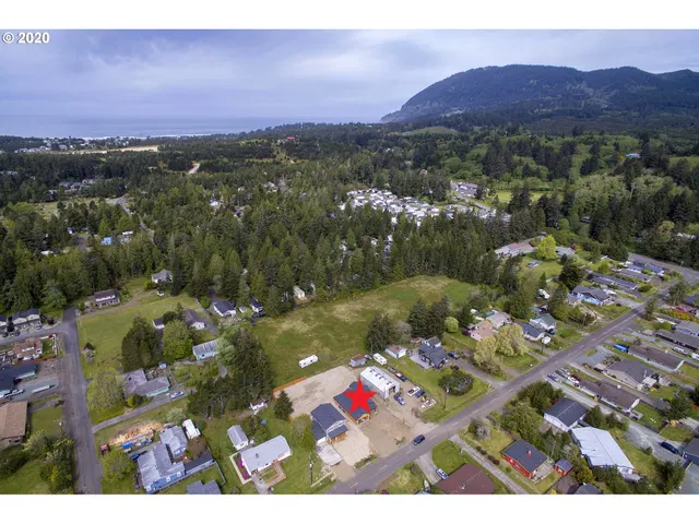 35260 Bayside Gardens Rd, Nehalem, OR 97131 — photograph 6