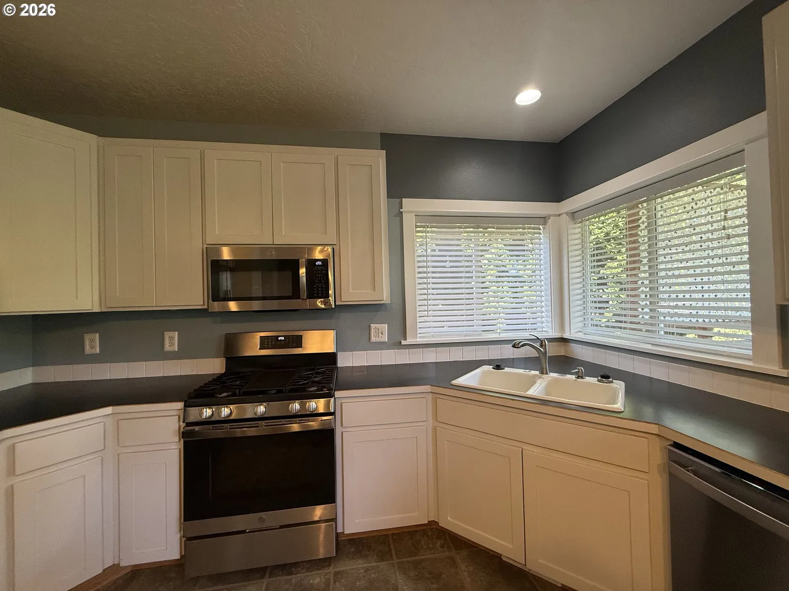 3408 Ambleside Dr, Springfield, OR 97477 — photograph 41