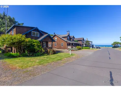46 Manzanita Ave, Manzanita, OR 97130 — photograph 1