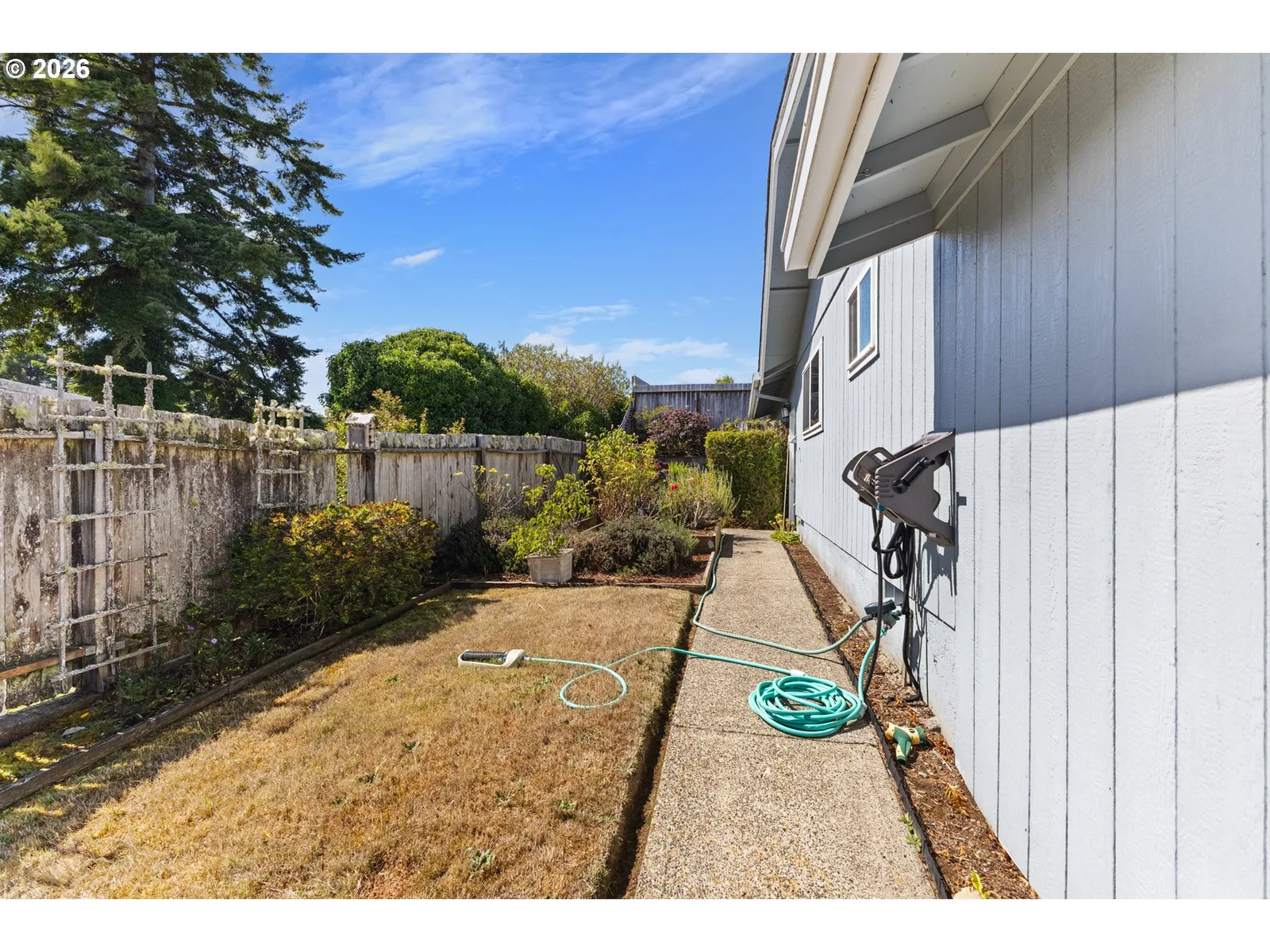 454 Merrill St, Coos Bay, OR 97420 — photograph 37