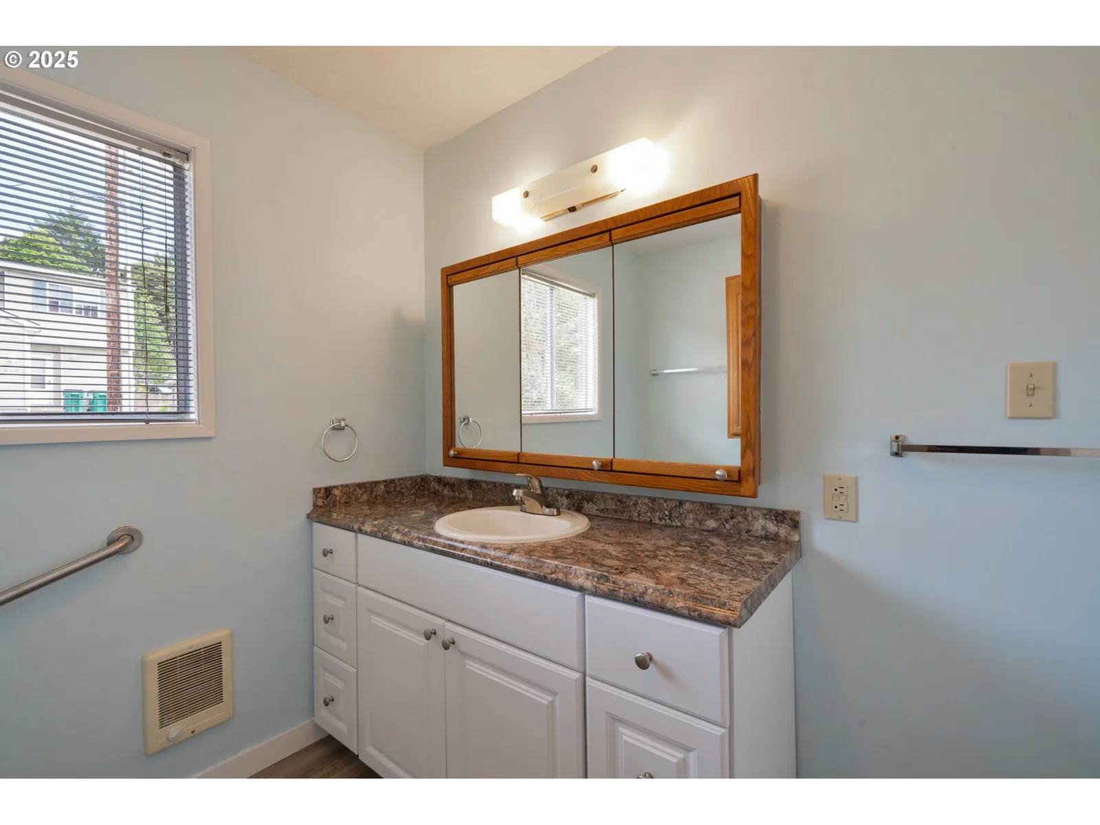 247 S Dolphin St, Rockaway Beach, OR 97136 — photograph 12