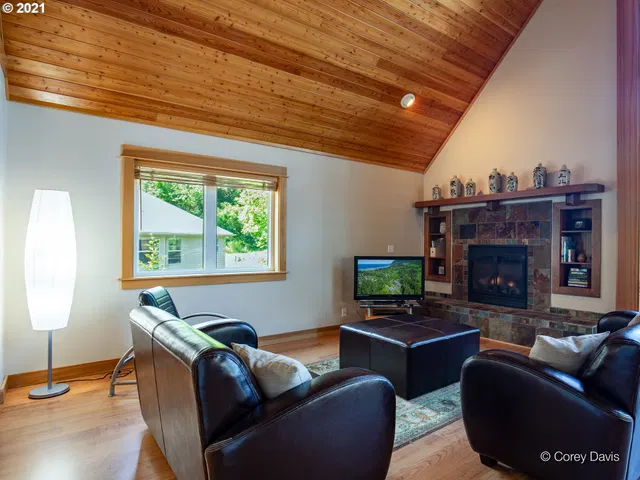 37100 Olive Way, Manzanita, OR 97130 — photograph 11