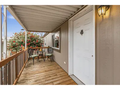 Home at 1800 Lakewood Ct 161, Eugene, OR 97402