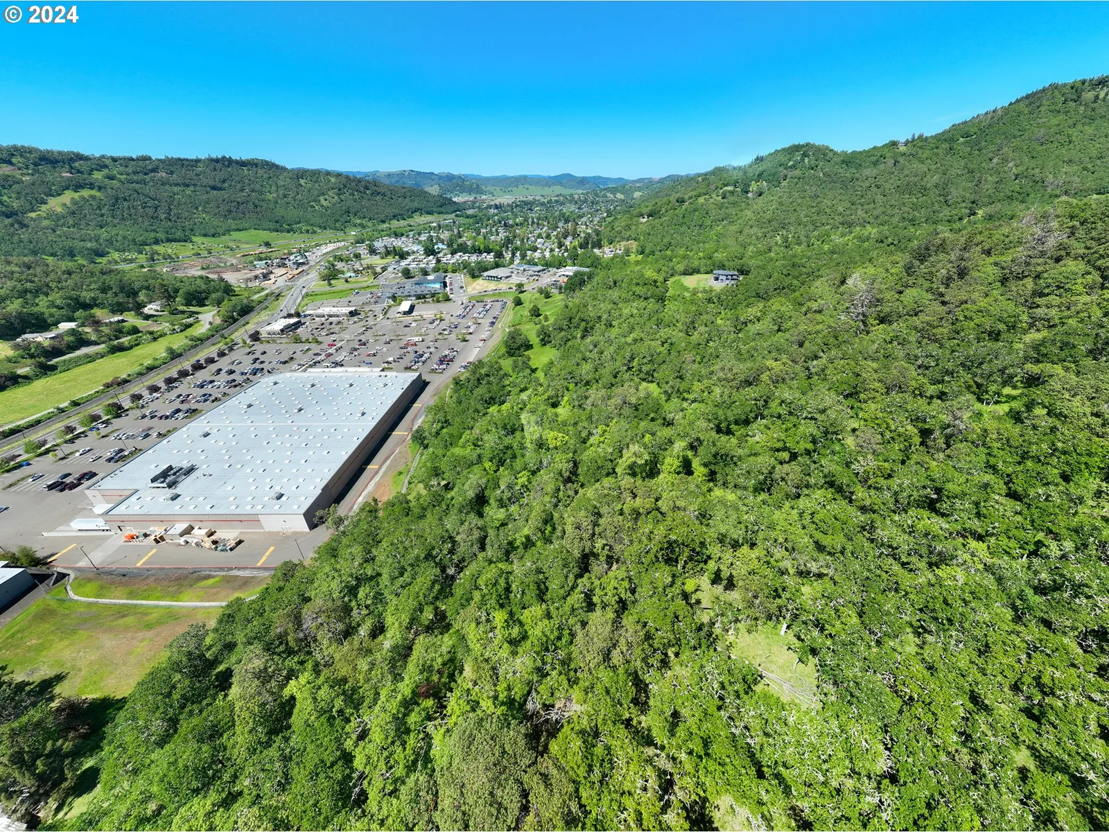 0 NE Kenneth Ford Dr, Roseburg, OR 97470 — photograph 15
