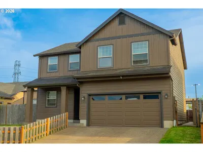 Home at 3152 NE Lily Ln, McMinnville, OR 97128