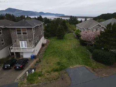 Holly Heights Ave 13/14, Netarts, OR 97143 — photograph 1