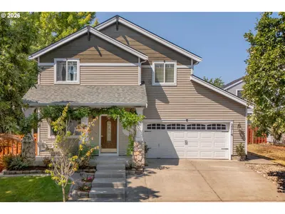 Home at 2214 SE 174th Pl, Vancouver, Wa 98683