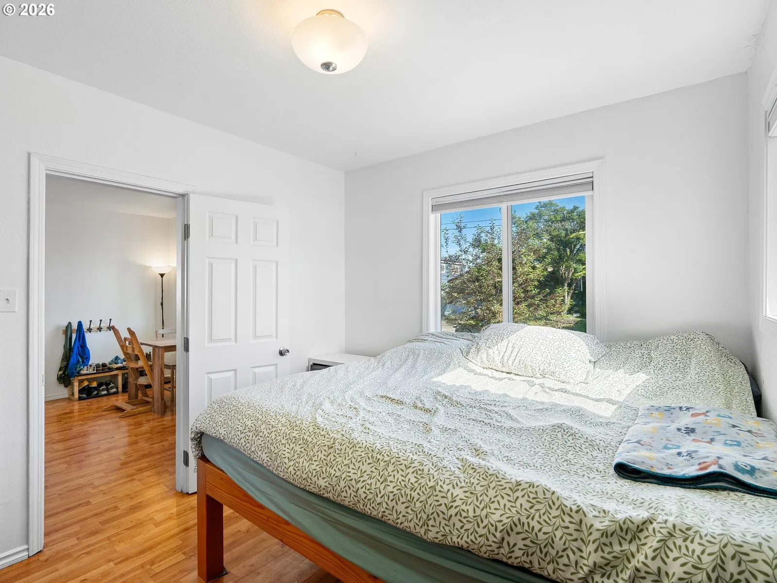 8130 SE Yamhill St, Portland, OR 97215 — photograph 11