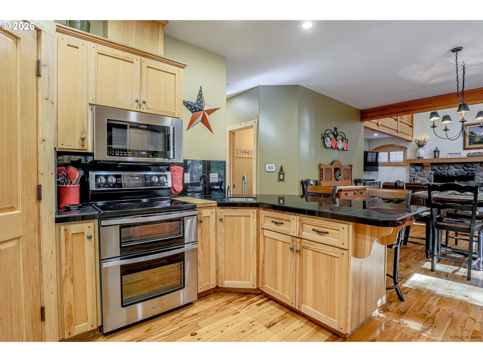 24727 E McKenzie Valley Ct, Welches, OR 97067 — photograph 16